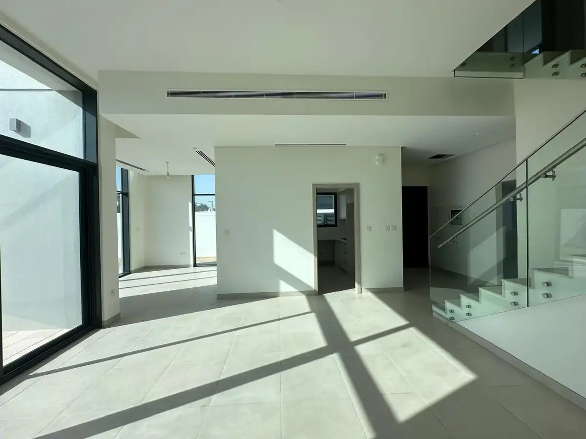 Townhouse 280 m² in Dubai - 4
