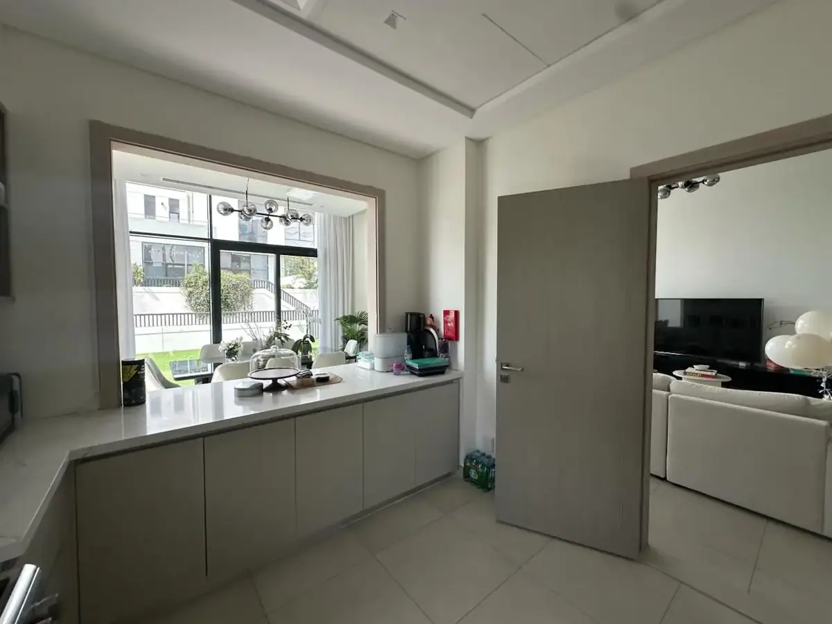 Villa 336 m² in Dubai - 8