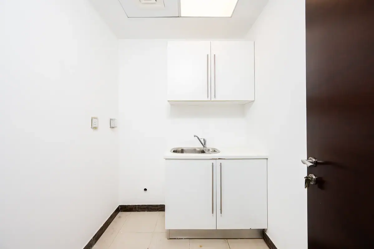 Apartment 110 m² in Dubai - 4