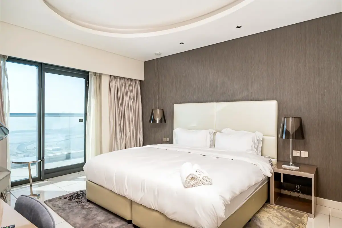 Apartment 129 m² in Dubai - 12