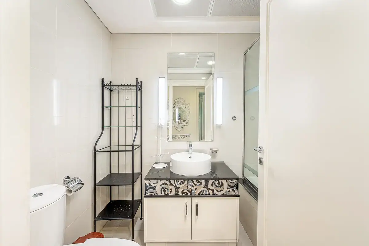 Apartment 127 m² in Dubai - 9
