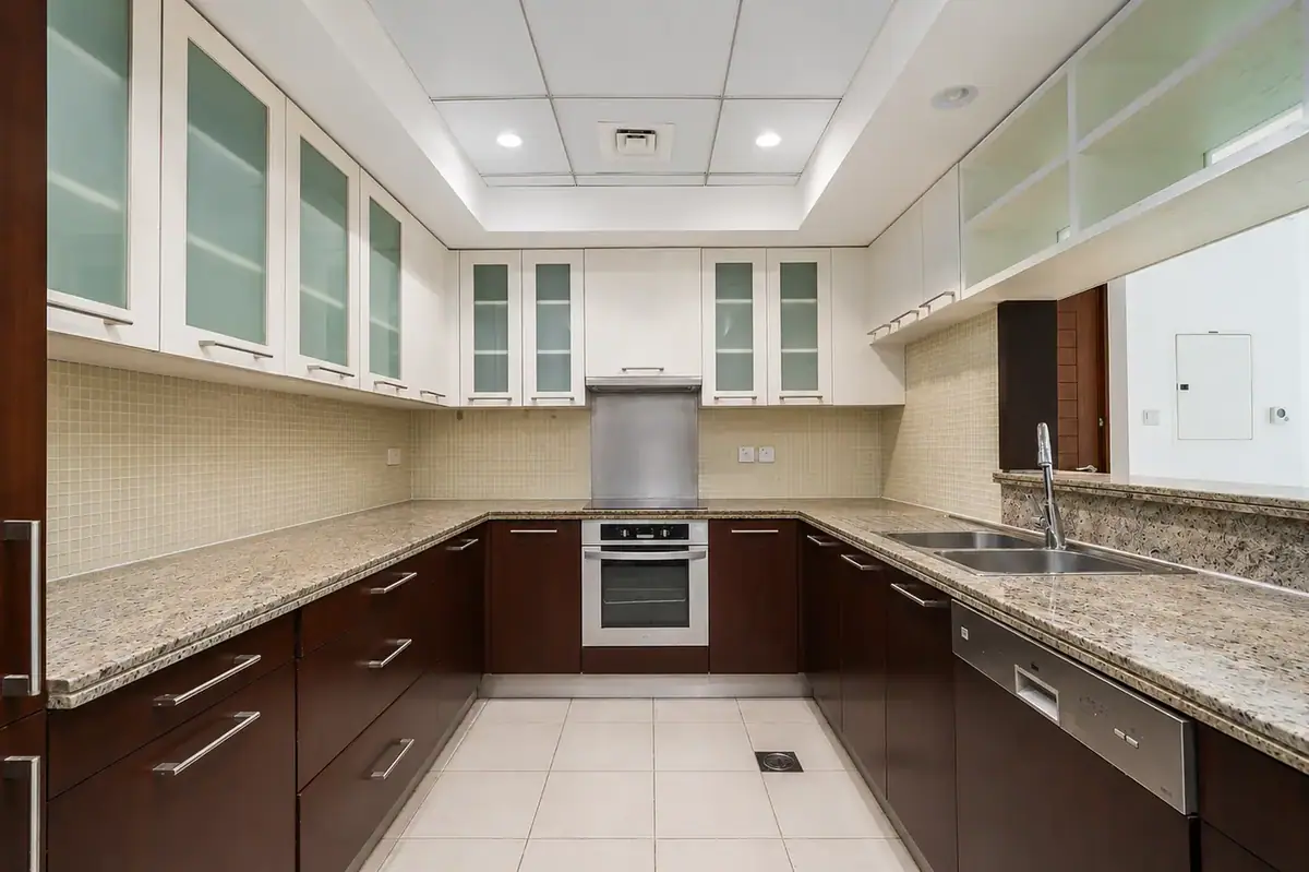 Apartment 108 m² in Dubai - 9