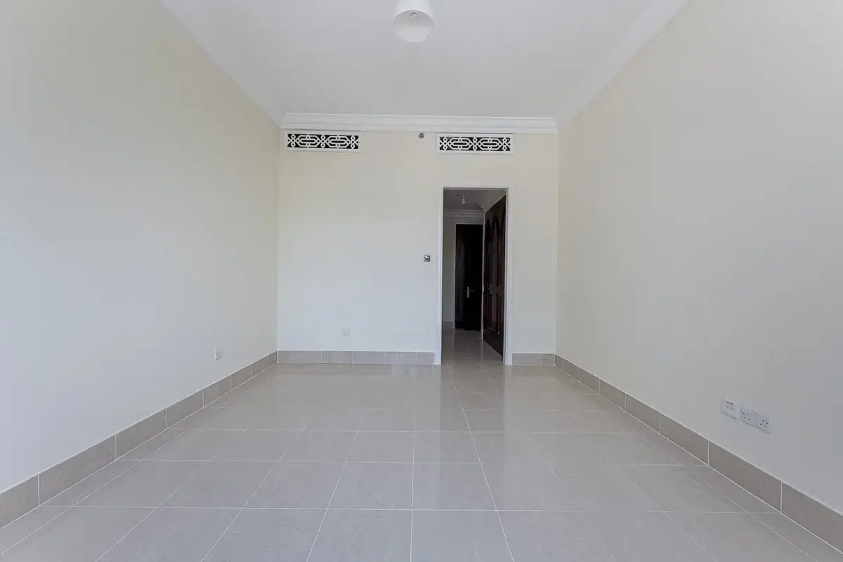 Apartment 130 m² in Dubai - 8
