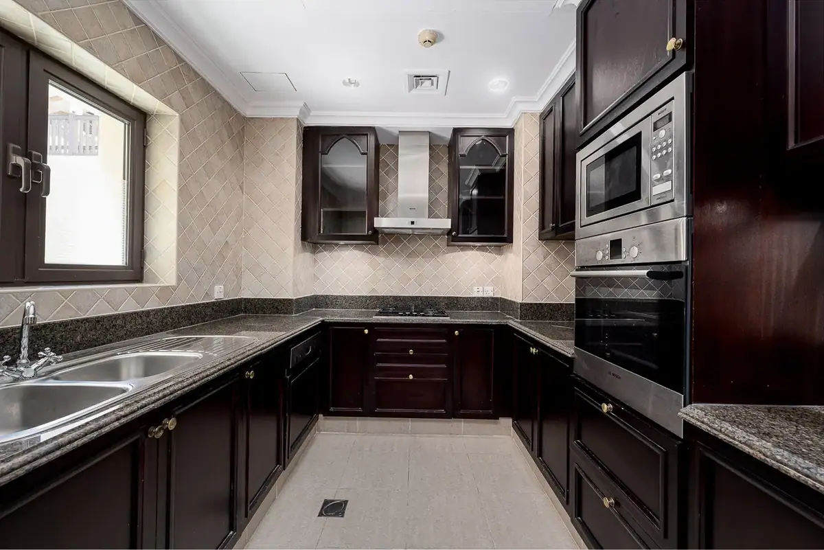 Apartment 130 m² in Dubai - 9