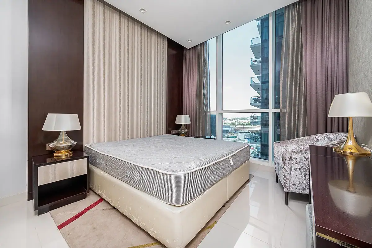 Apartment 99 m² in Dubai - 11