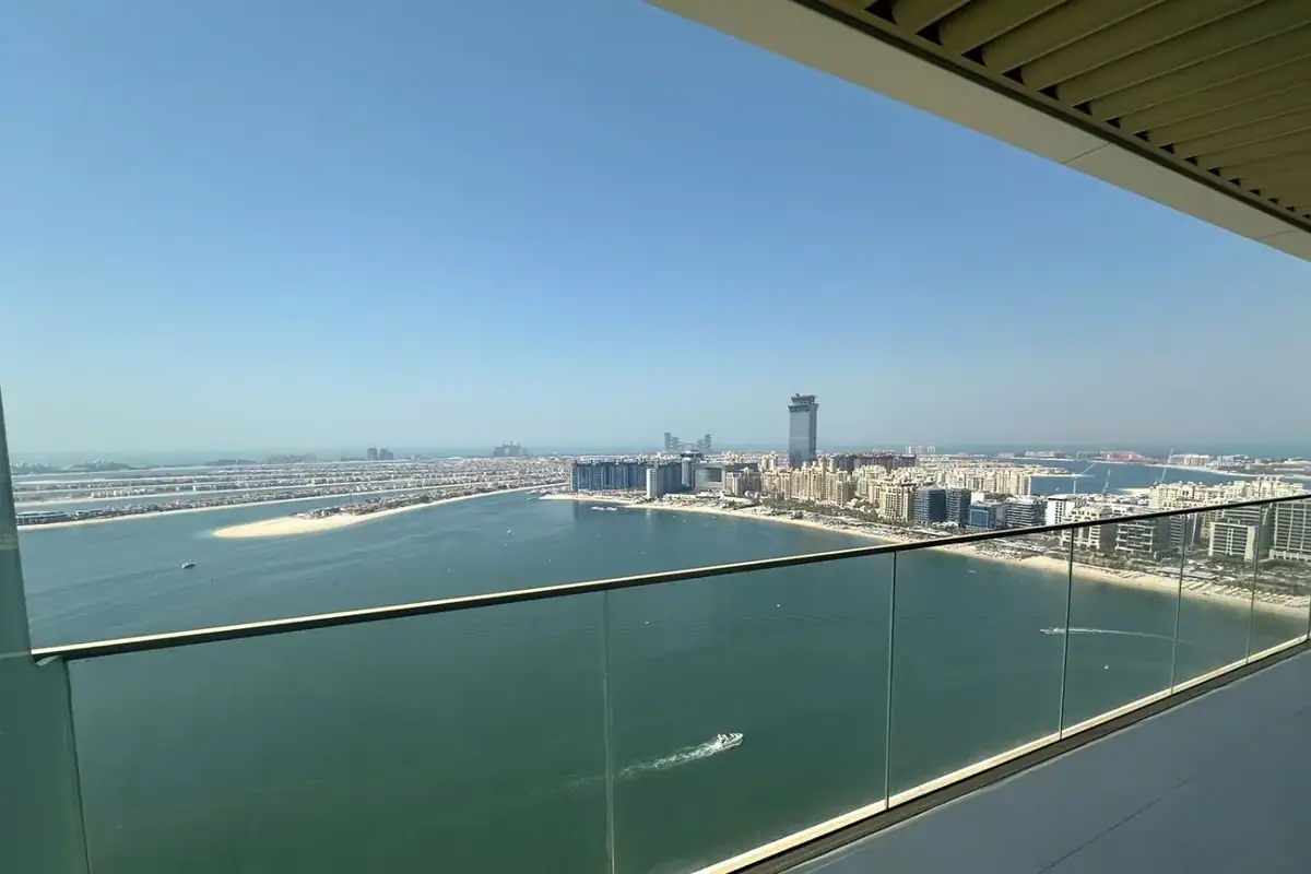 Apartment 132 m² in Dubai - 9