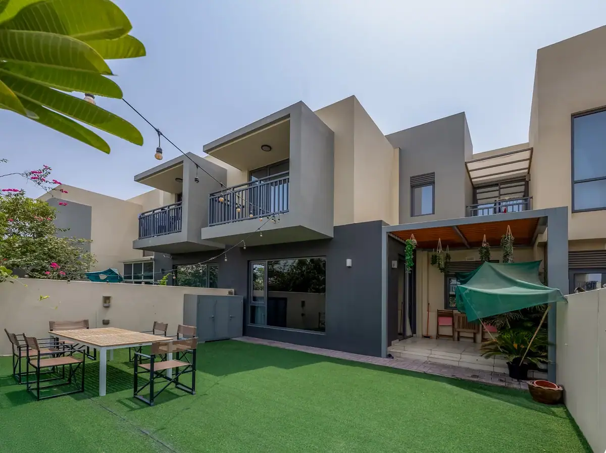 Townhouse 207 m² in Dubai