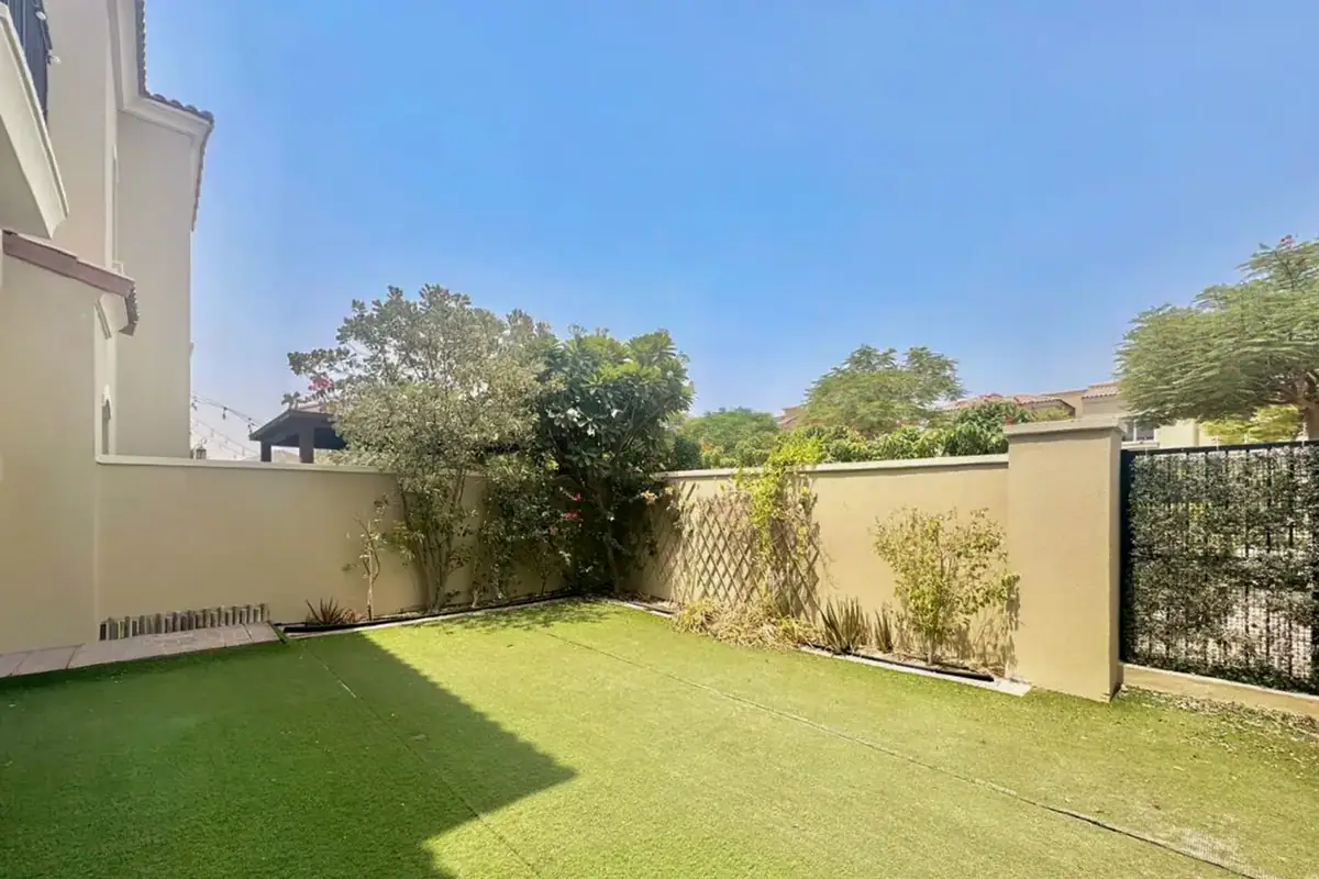 Villa 186 m² in Dubai - 11