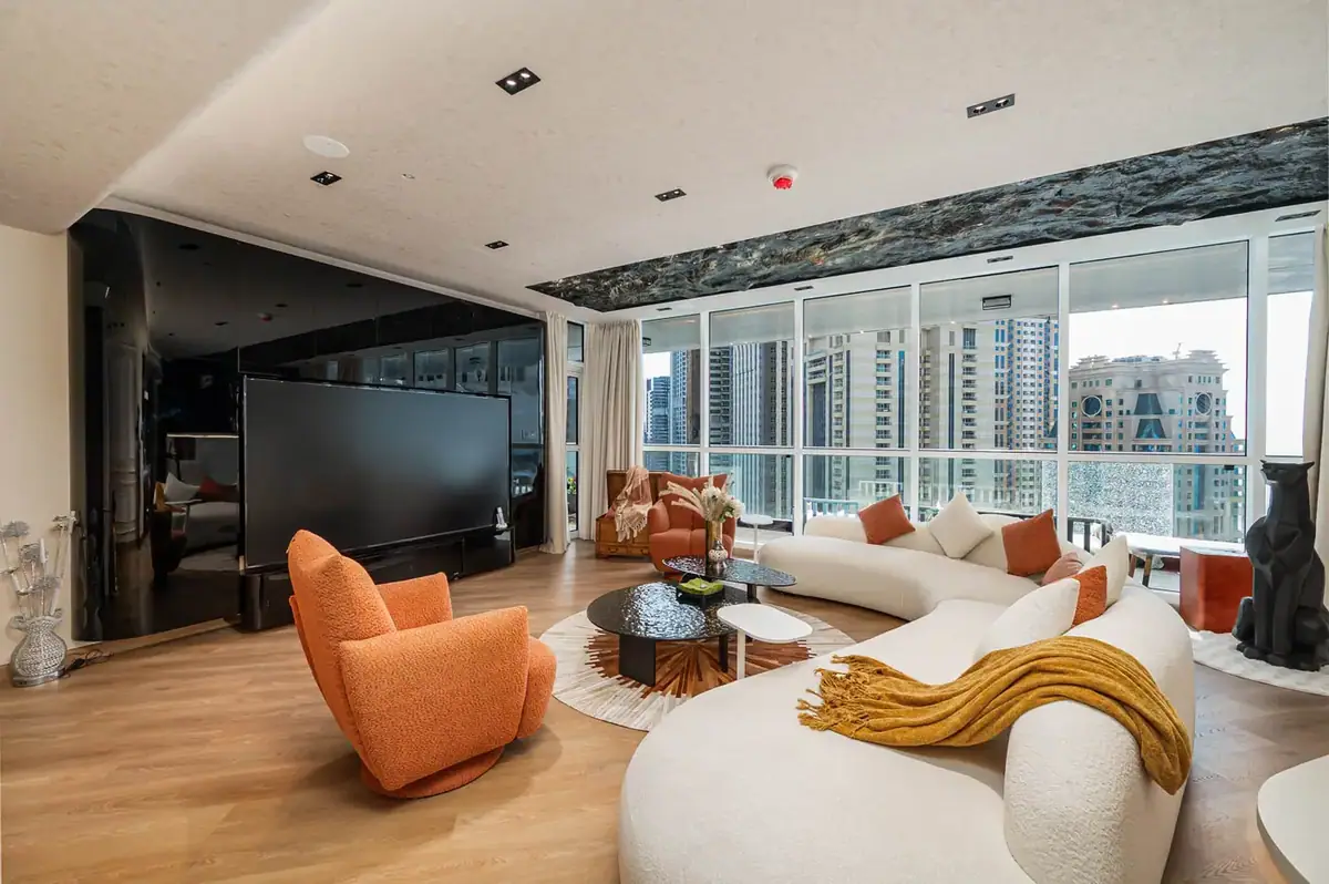 Apartment 277 m² in Dubai