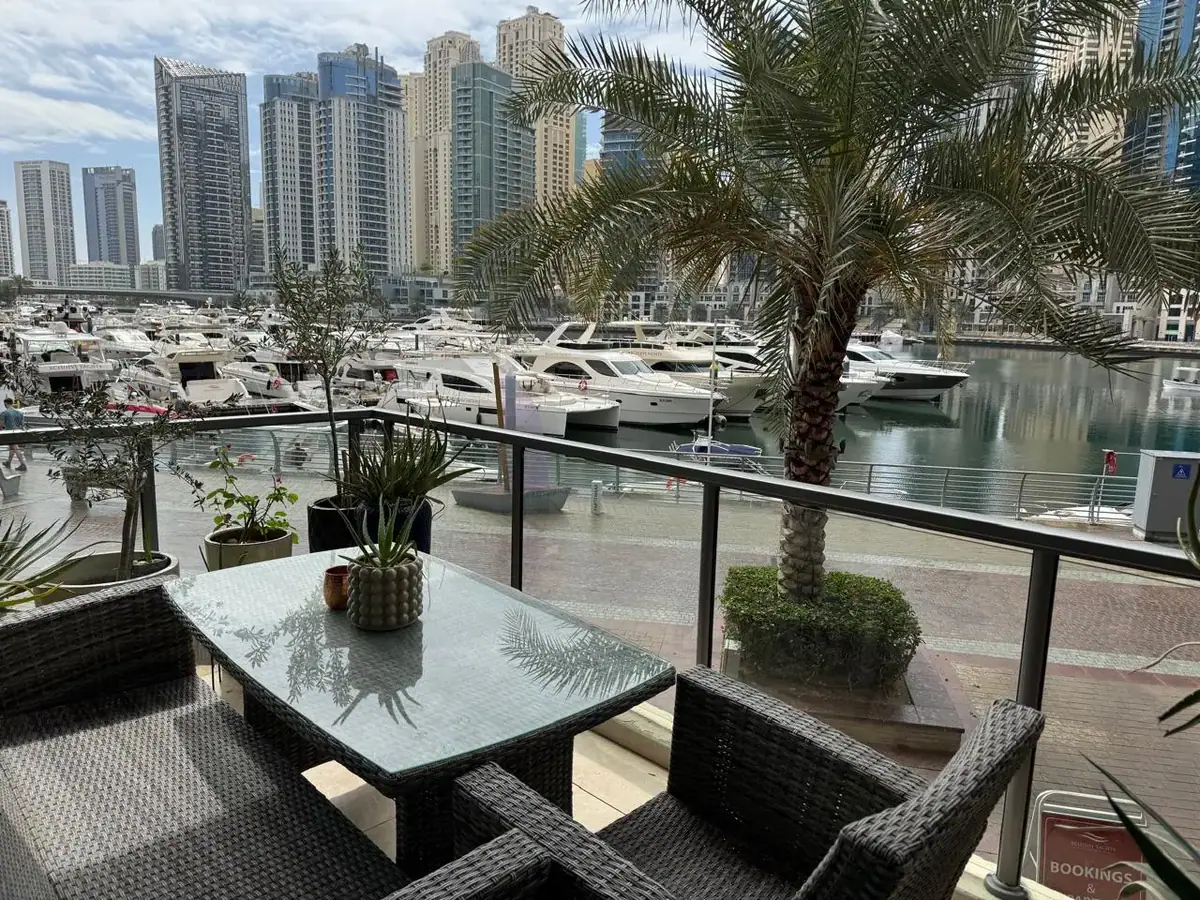 Apartment 118 m² in Dubai - 11
