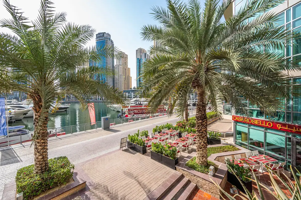 Apartment 118 m² in Dubai - 12