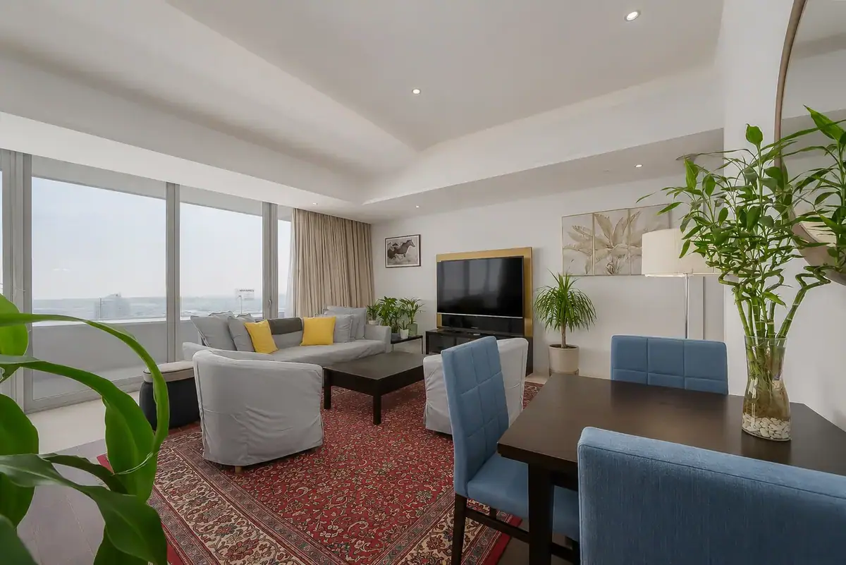 Apartment 108 m² in Dubai - 3