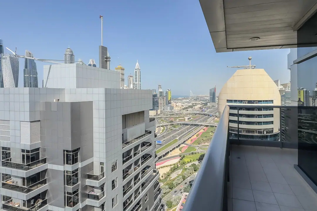Apartment 200 m² in Dubai - 12