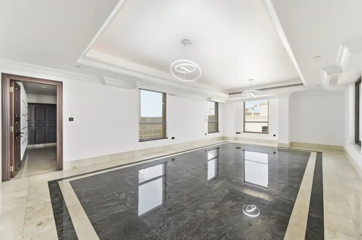 Apartment 569 m² in Dubai - 11