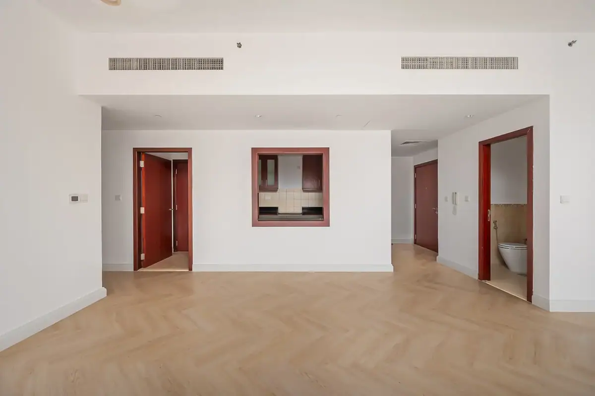 Apartment 131 m² in Dubai - 10