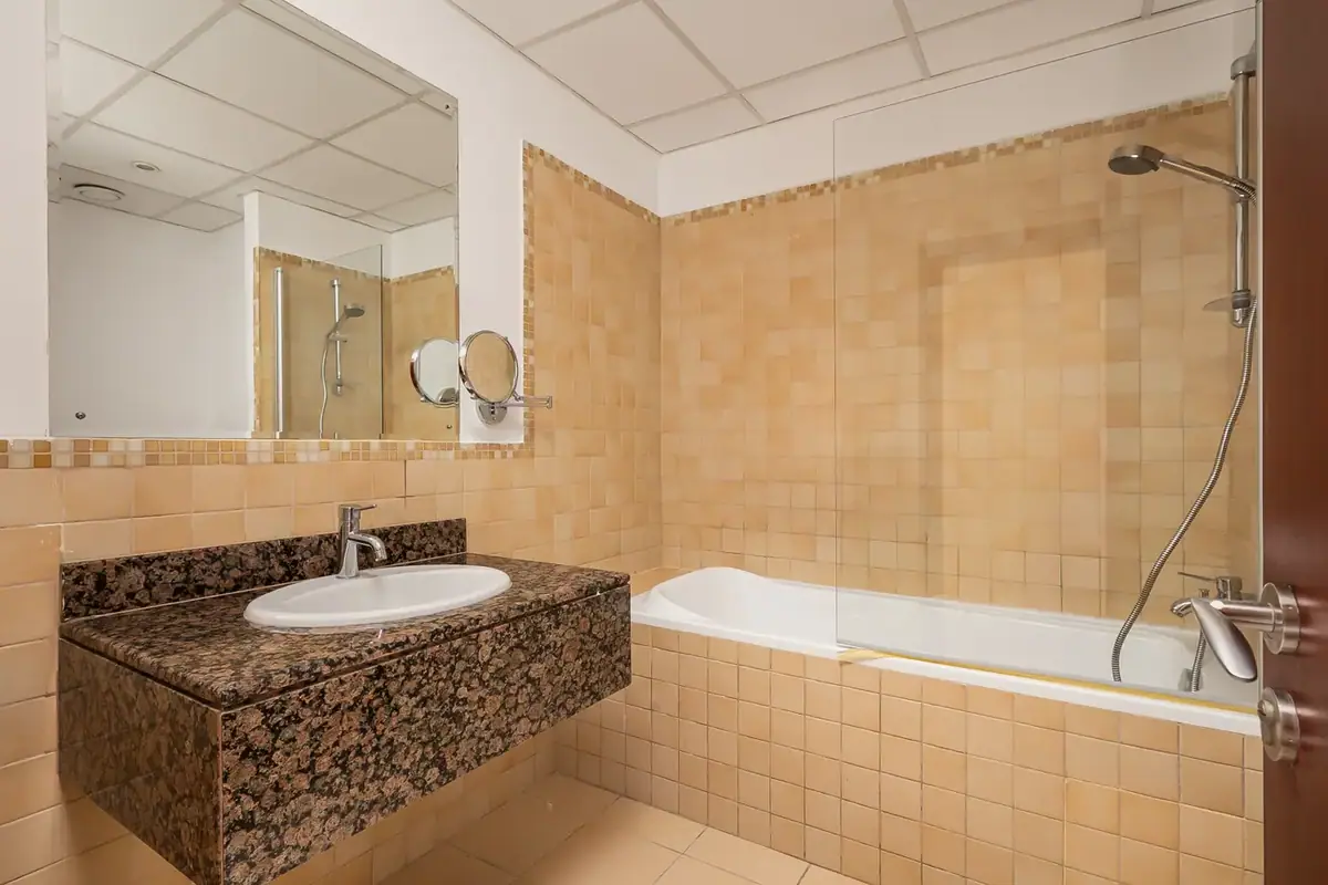 Apartment 131 m² in Dubai - 4