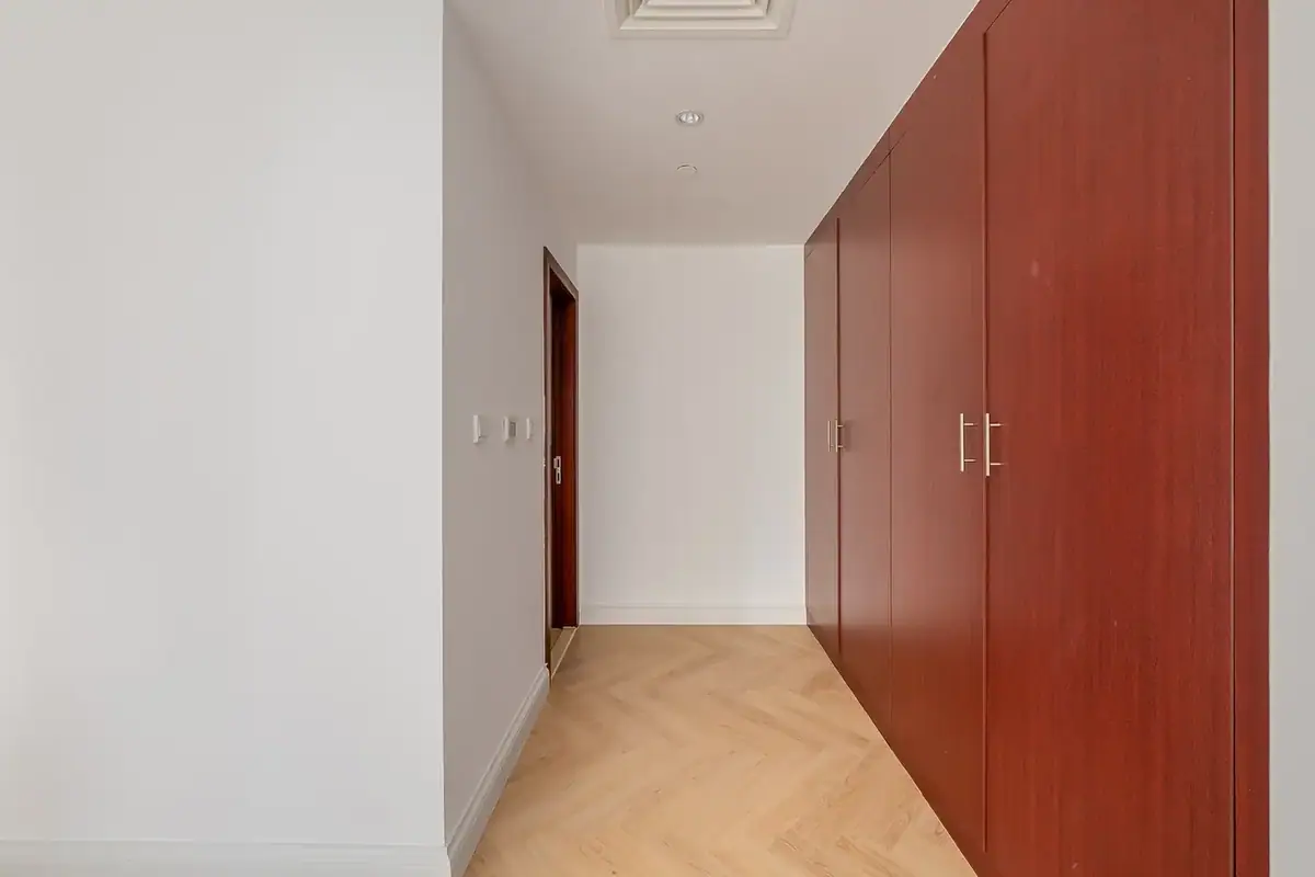 Apartment 131 m² in Dubai - 8