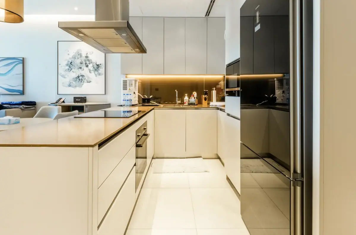 Apartment 108 m² in Dubai - 12