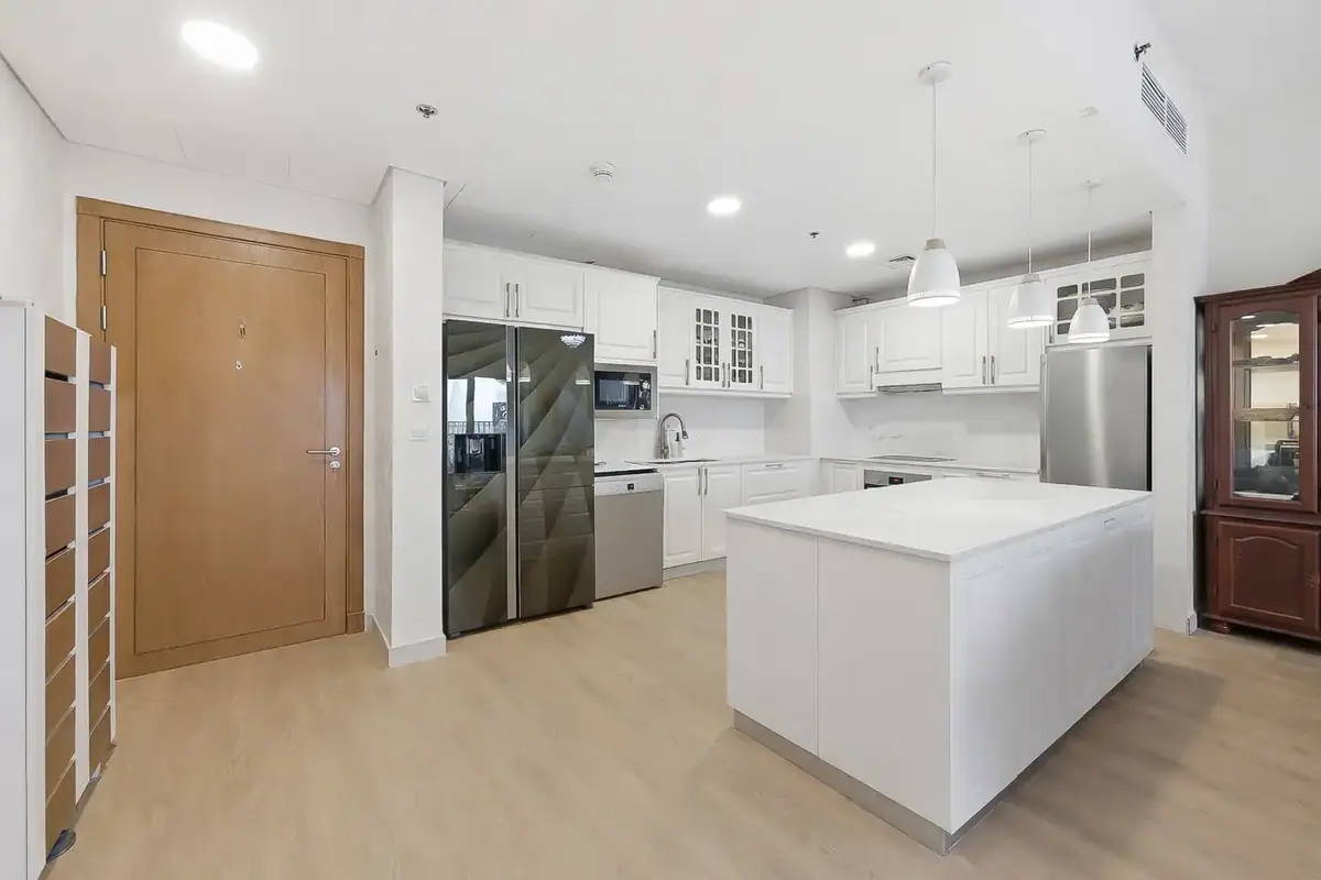 Apartment 127 m² in Dubai - 4