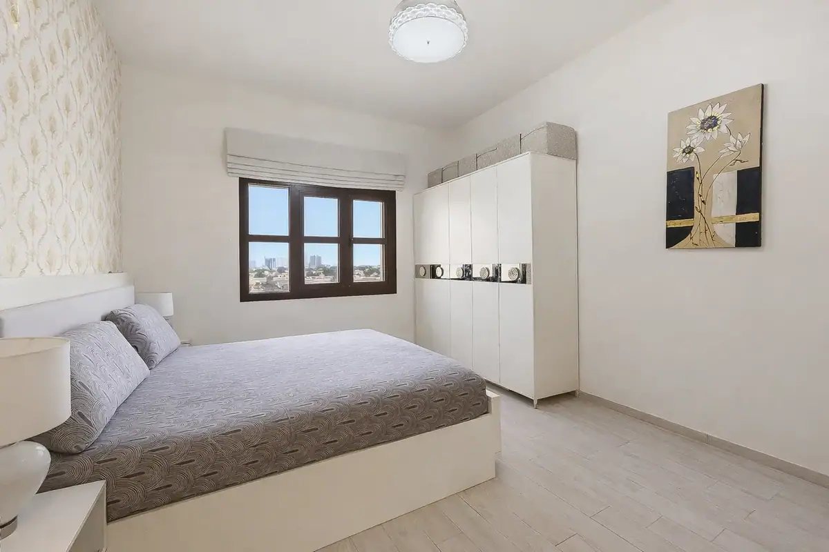 Apartment 127 m² in Dubai - 8