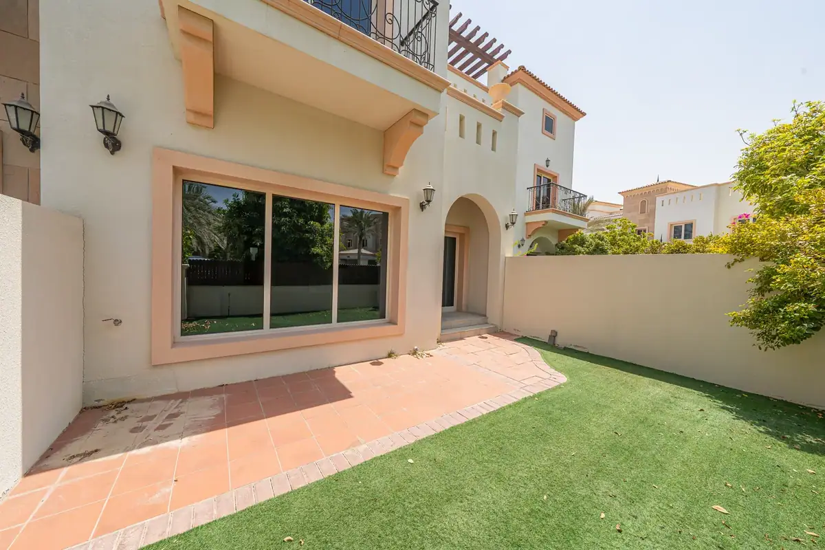 Townhouse 191 m² in Dubai - 3