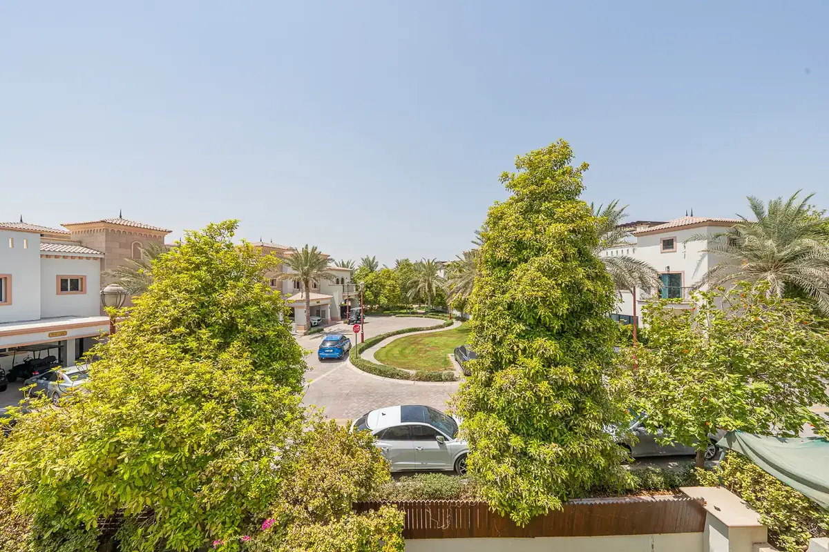 Townhouse 191 m² in Dubai - 4
