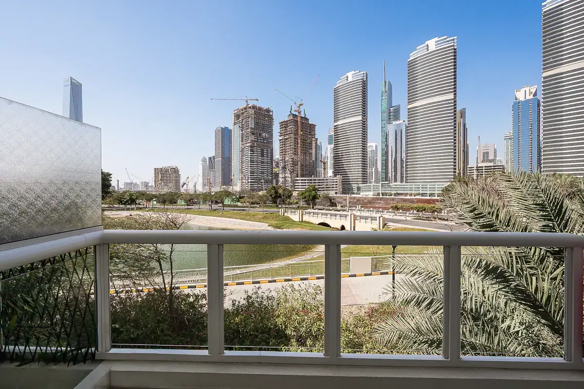 Apartment 220 m² in Dubai - 11