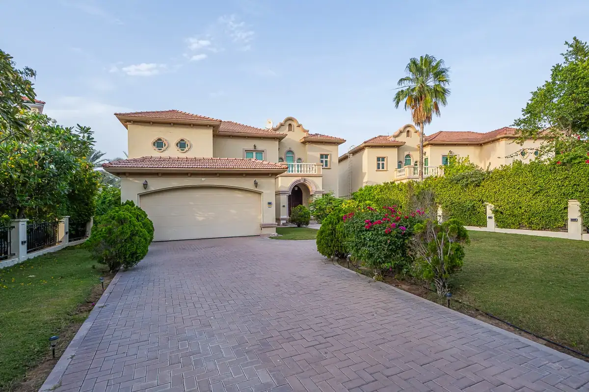 Villa 987 m² in Dubai