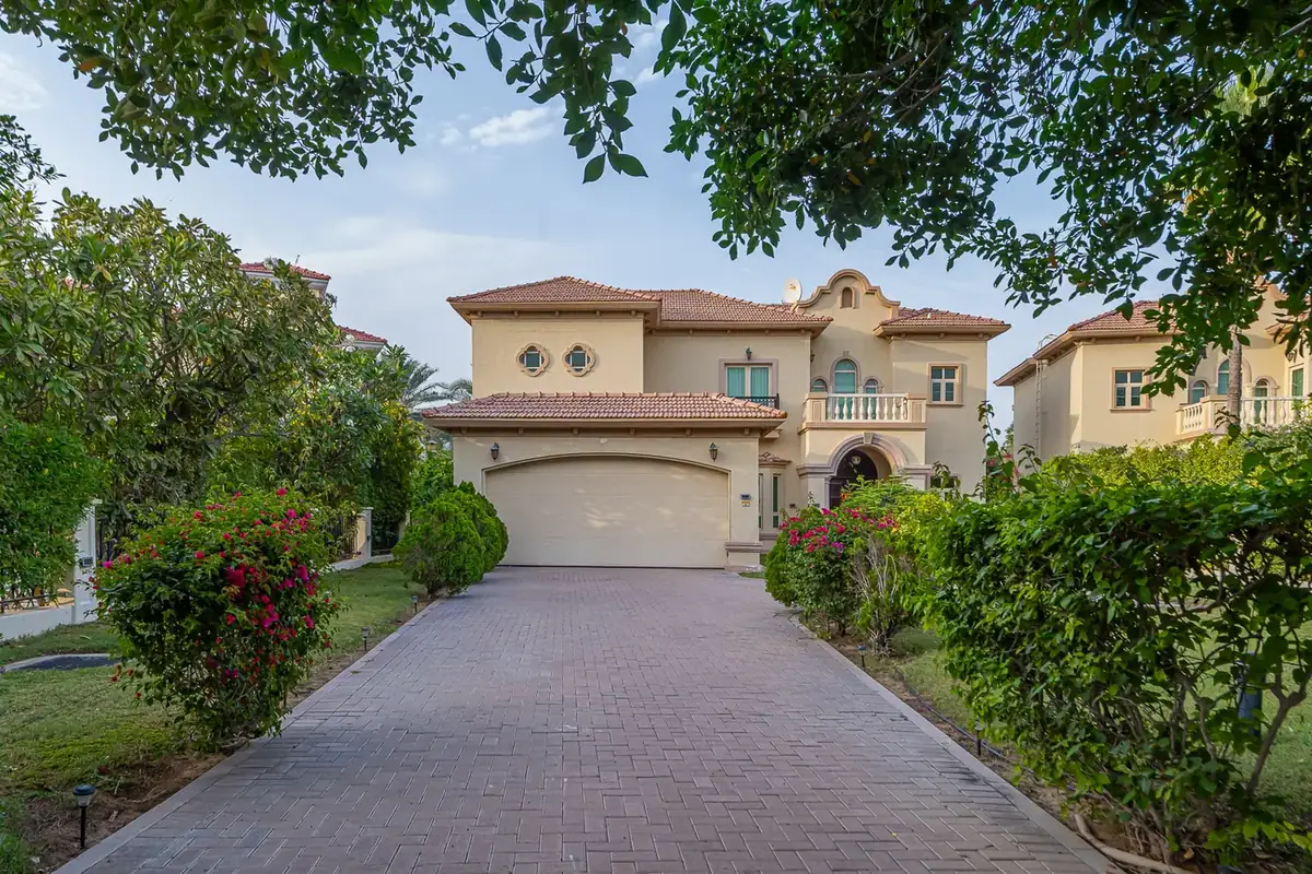 Villa 987 m² in Dubai - 4