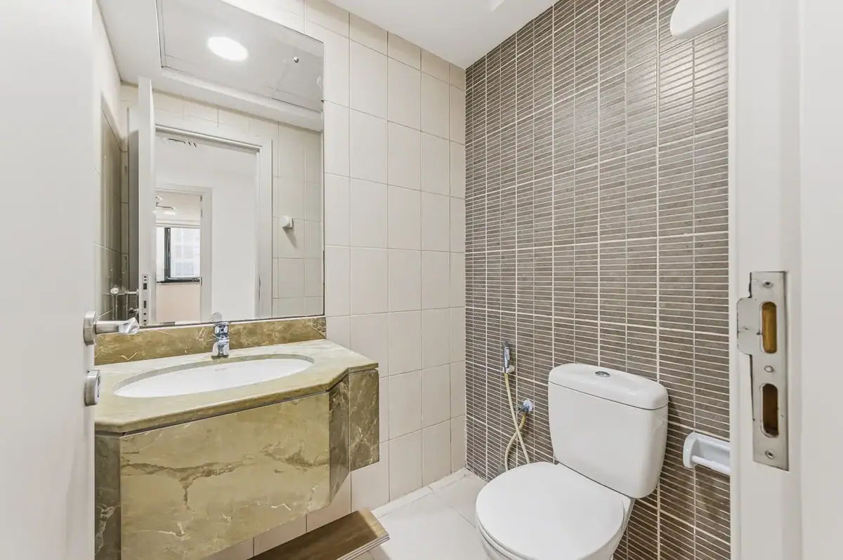 Apartment 136 m² in Dubai - 11
