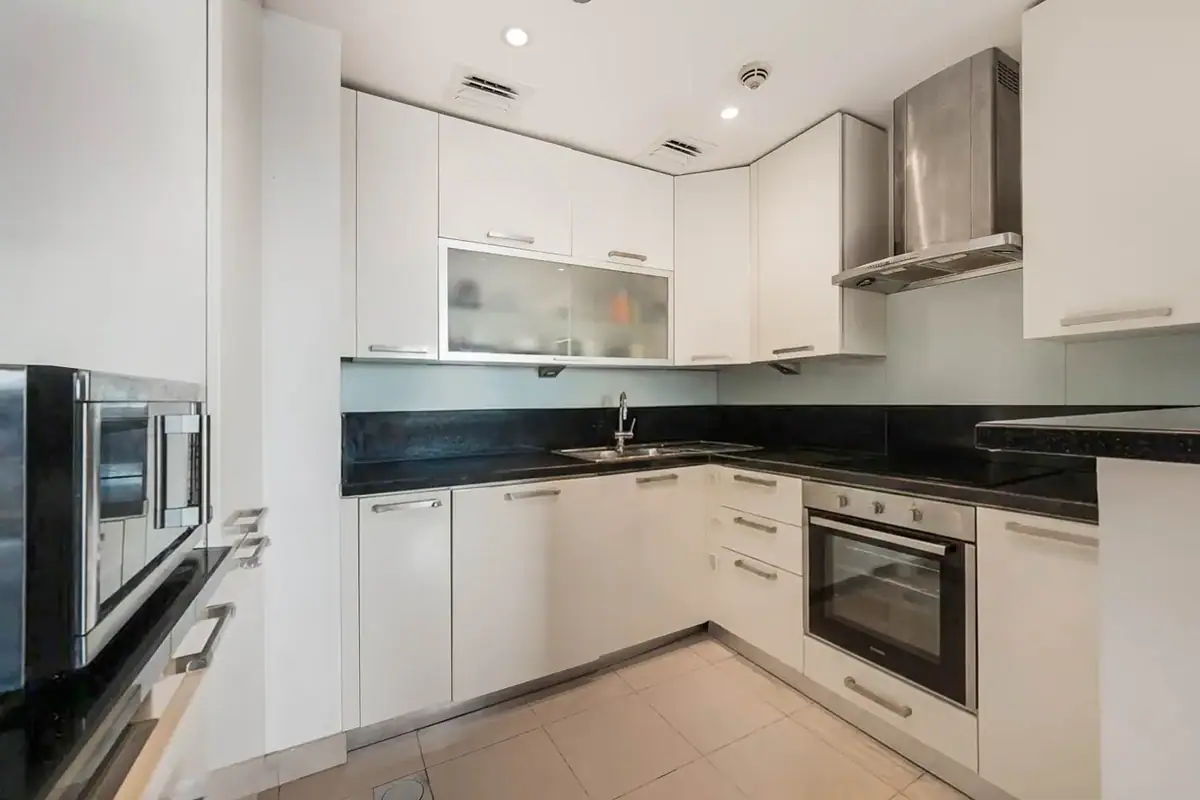 Apartment 94 m² in Dubai - 4