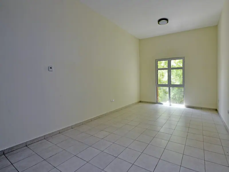 Apartment 90 m² in Dubai - 2