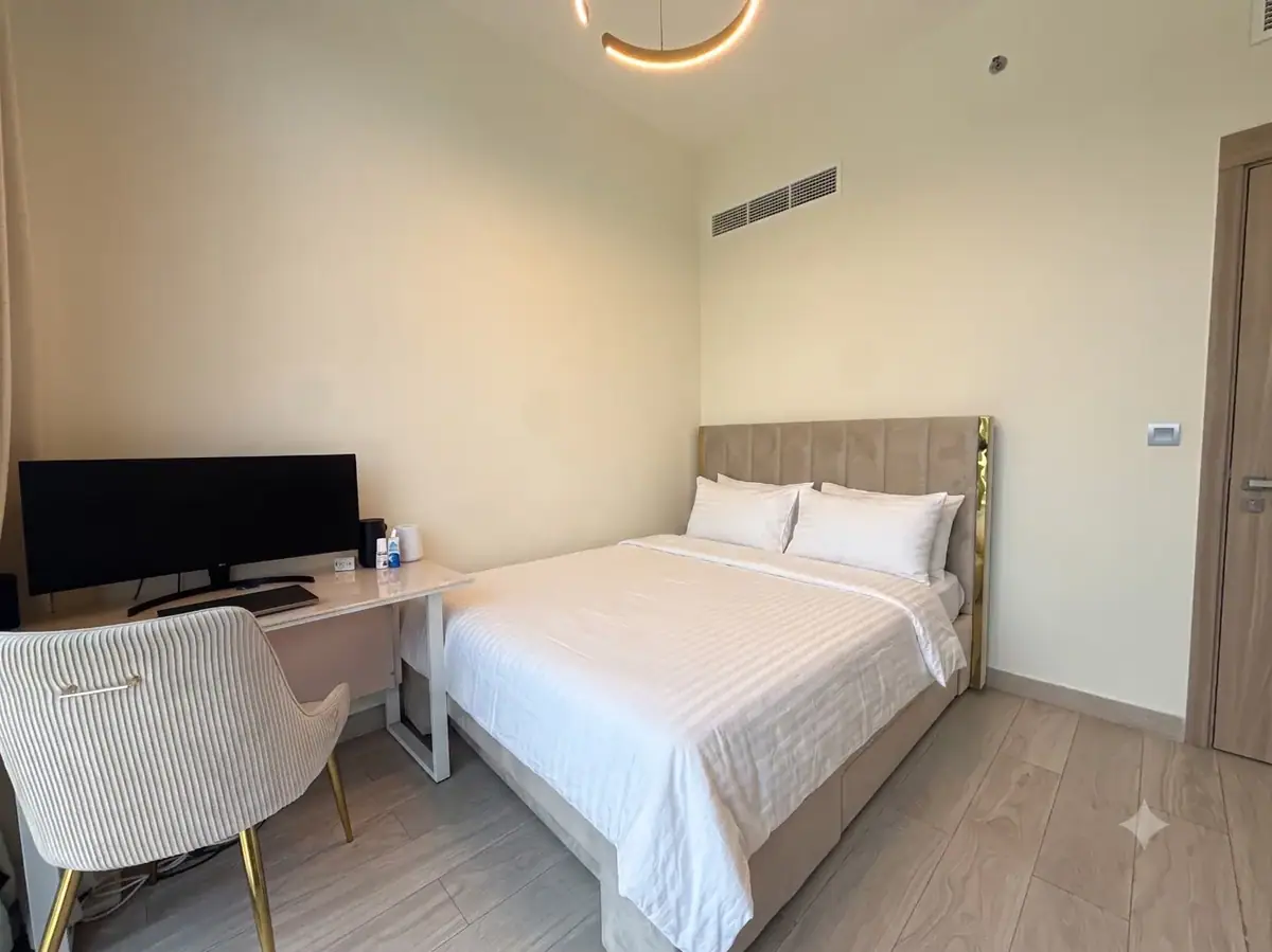 Apartment 106 m² in Dubai - 8