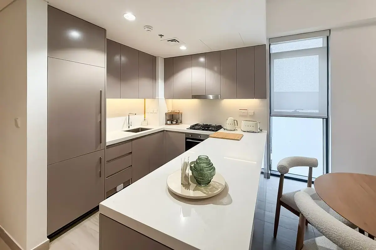 Apartment 94 m² in Dubai - 12