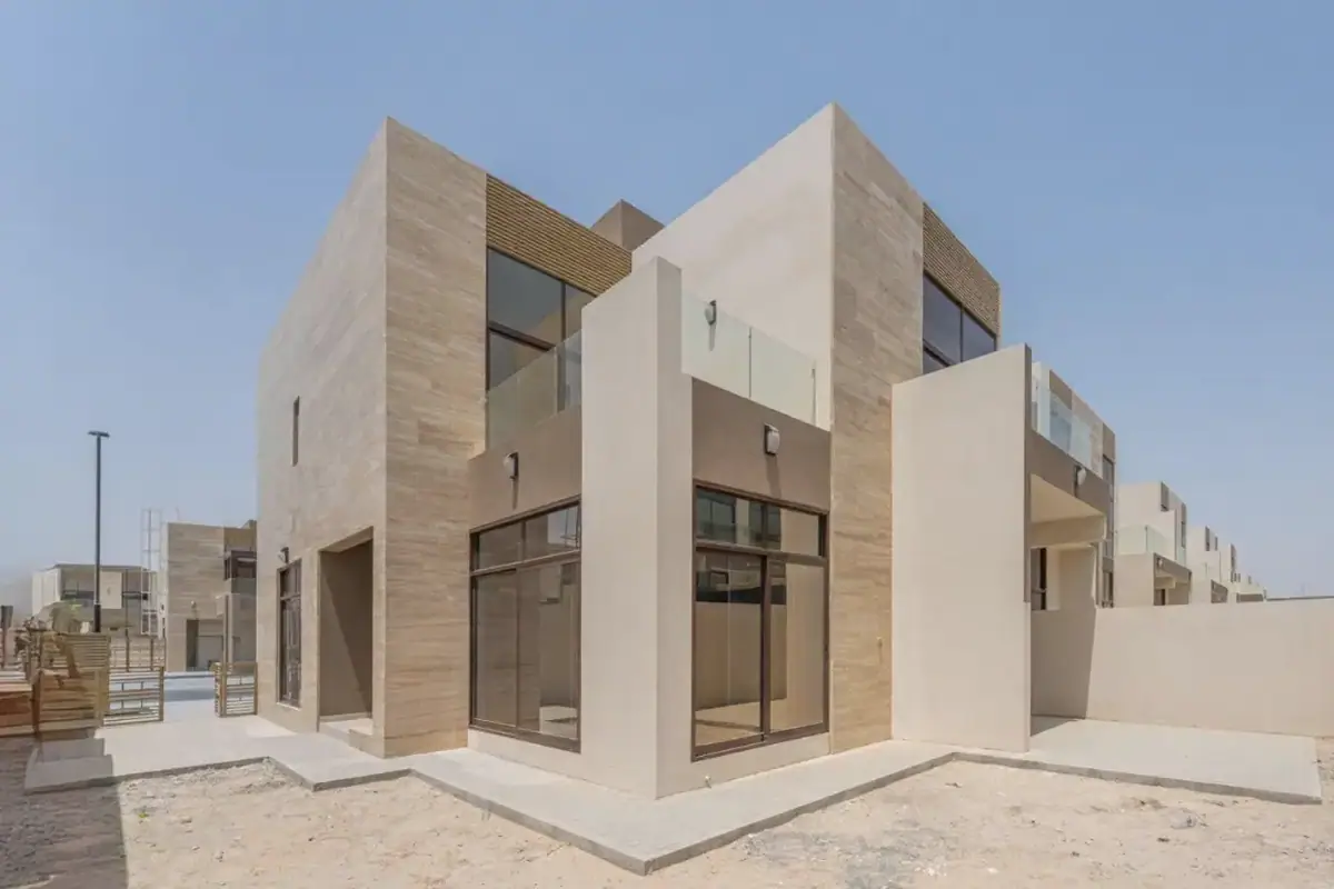Townhouse 296 m² in Dubai