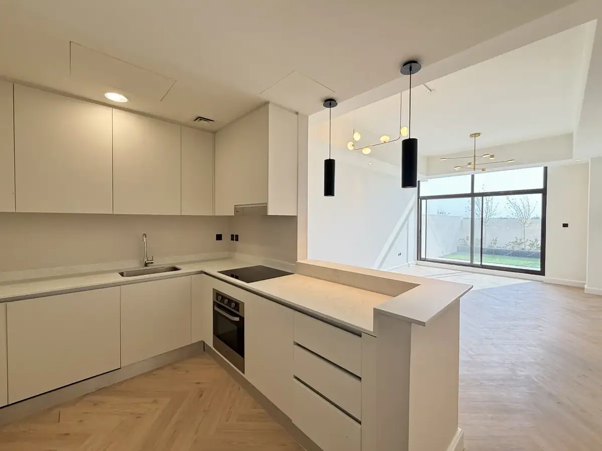 Townhouse 260 m² in Dubai - 5