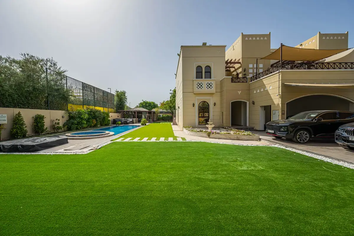 Townhouse 922 m² in Dubai - 2