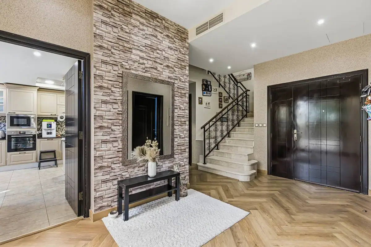 Townhouse 922 m² in Dubai - 4