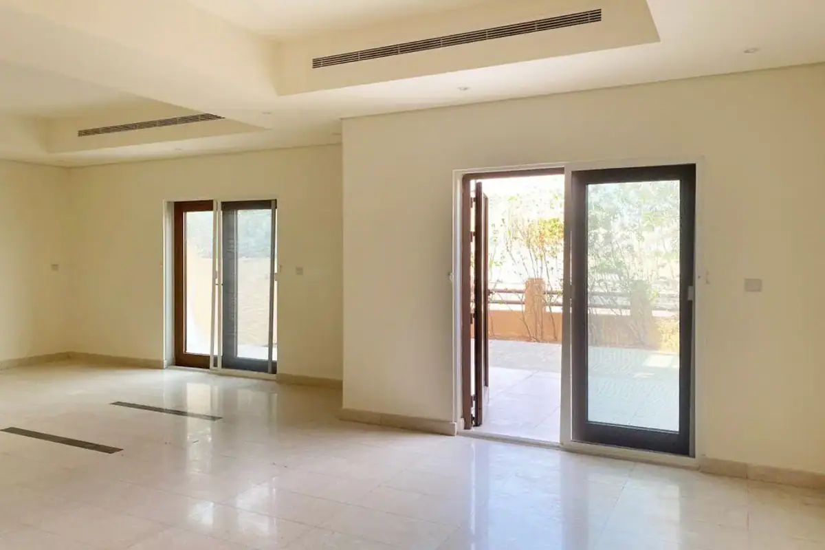 Townhouse 224 m² in Dubai - 3