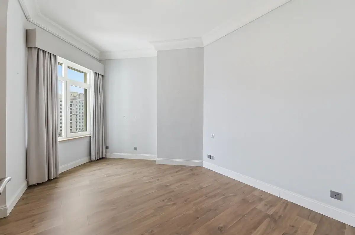 Apartment 147 m² in Dubai - 10