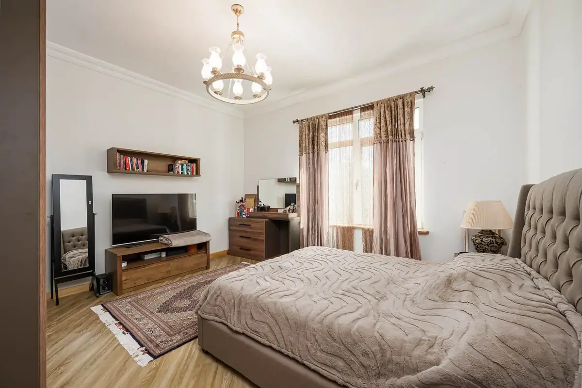 Apartment 147 m² in Dubai - 11