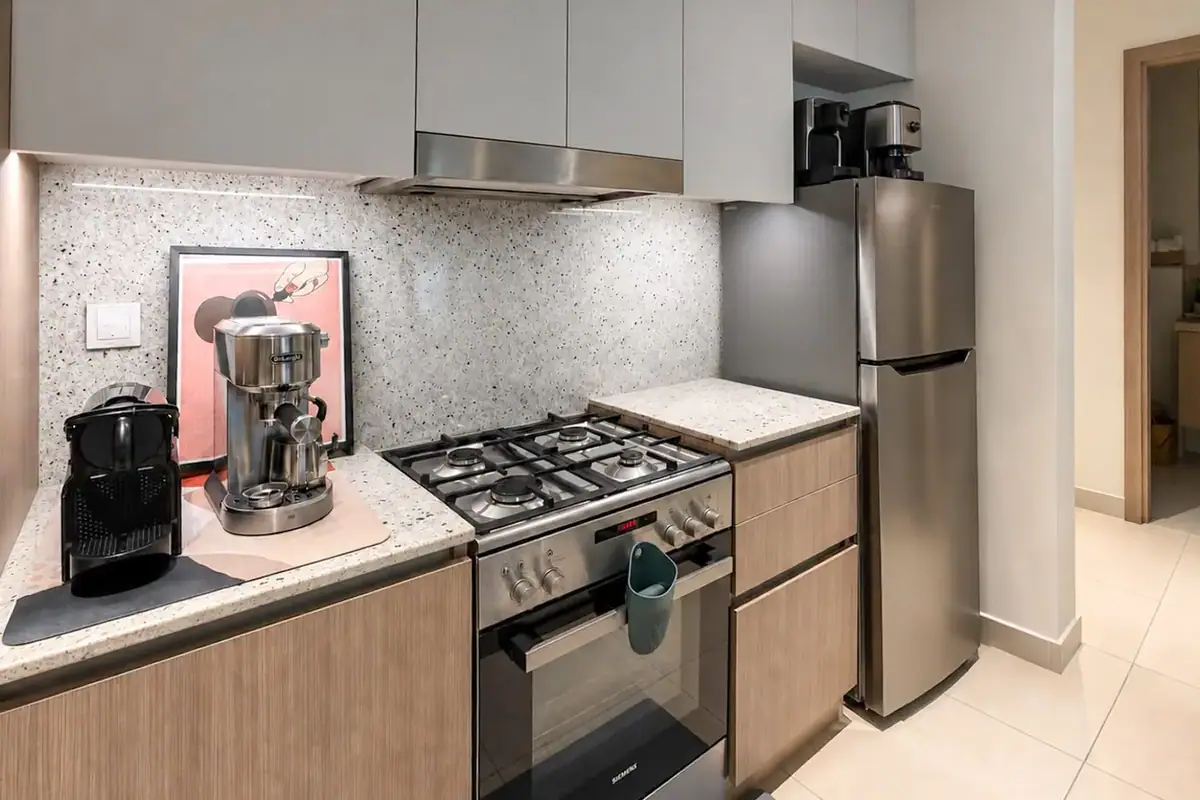 Apartment 81 m² in Dubai - 8