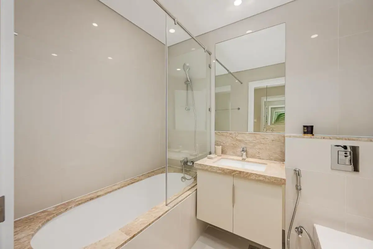 Apartment 121 m² in Dubai - 11