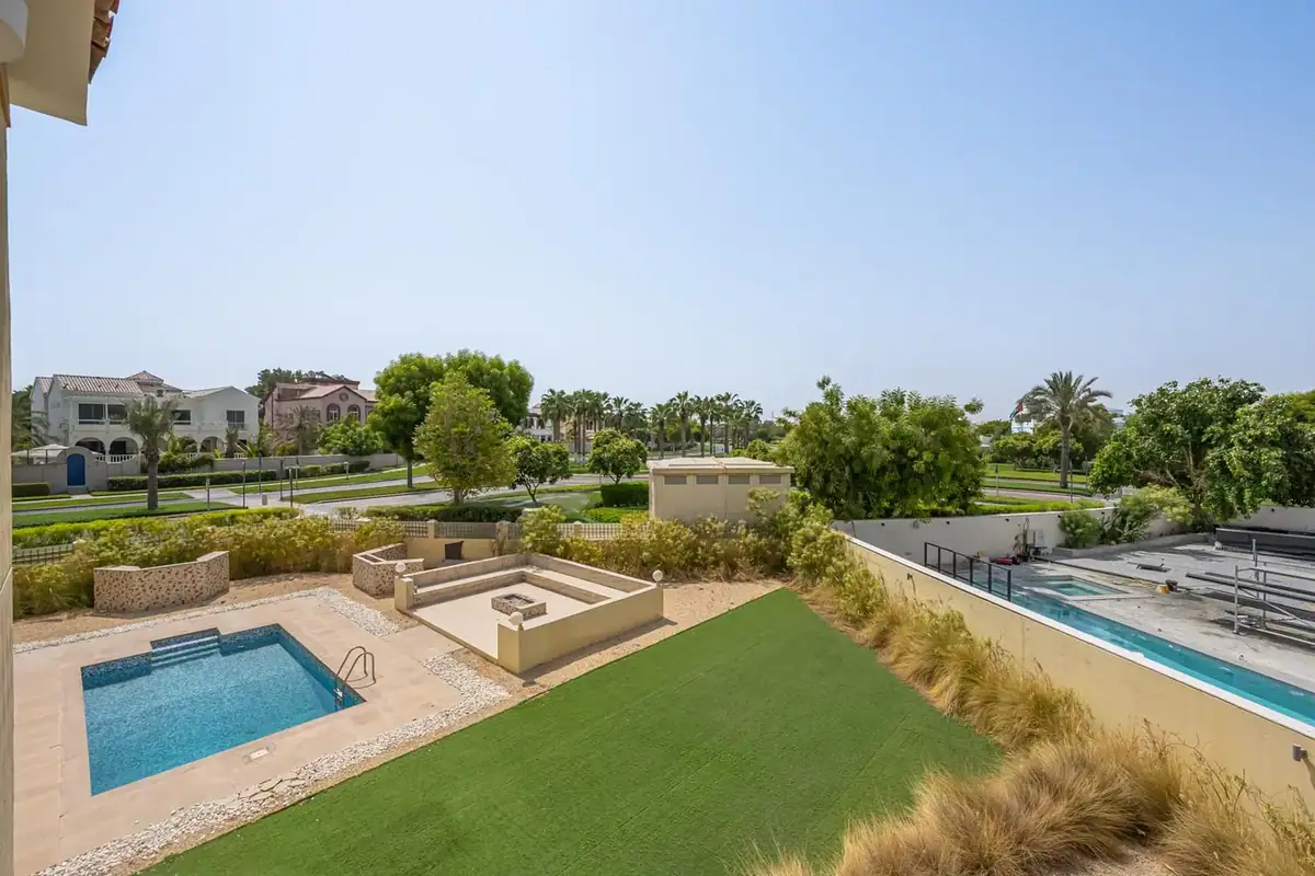 Villa 1199 m² in Dubai - 2