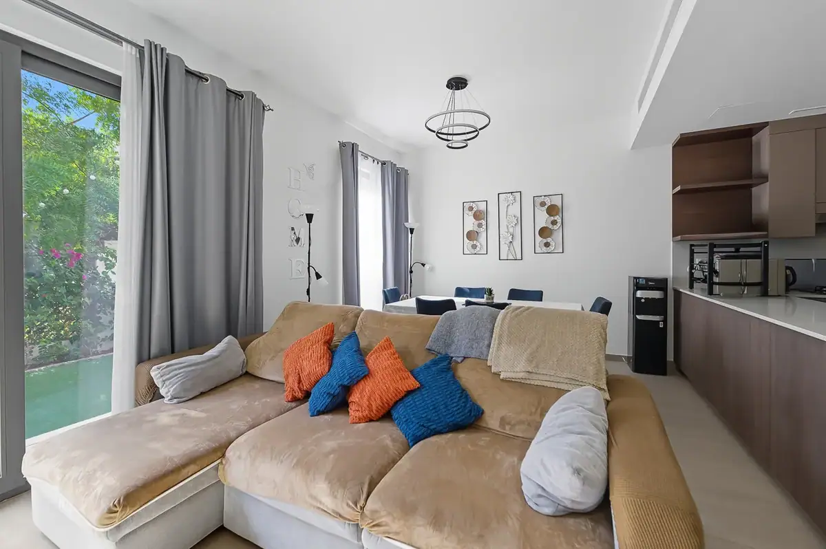 Townhouse 221 m² in Dubai - 3