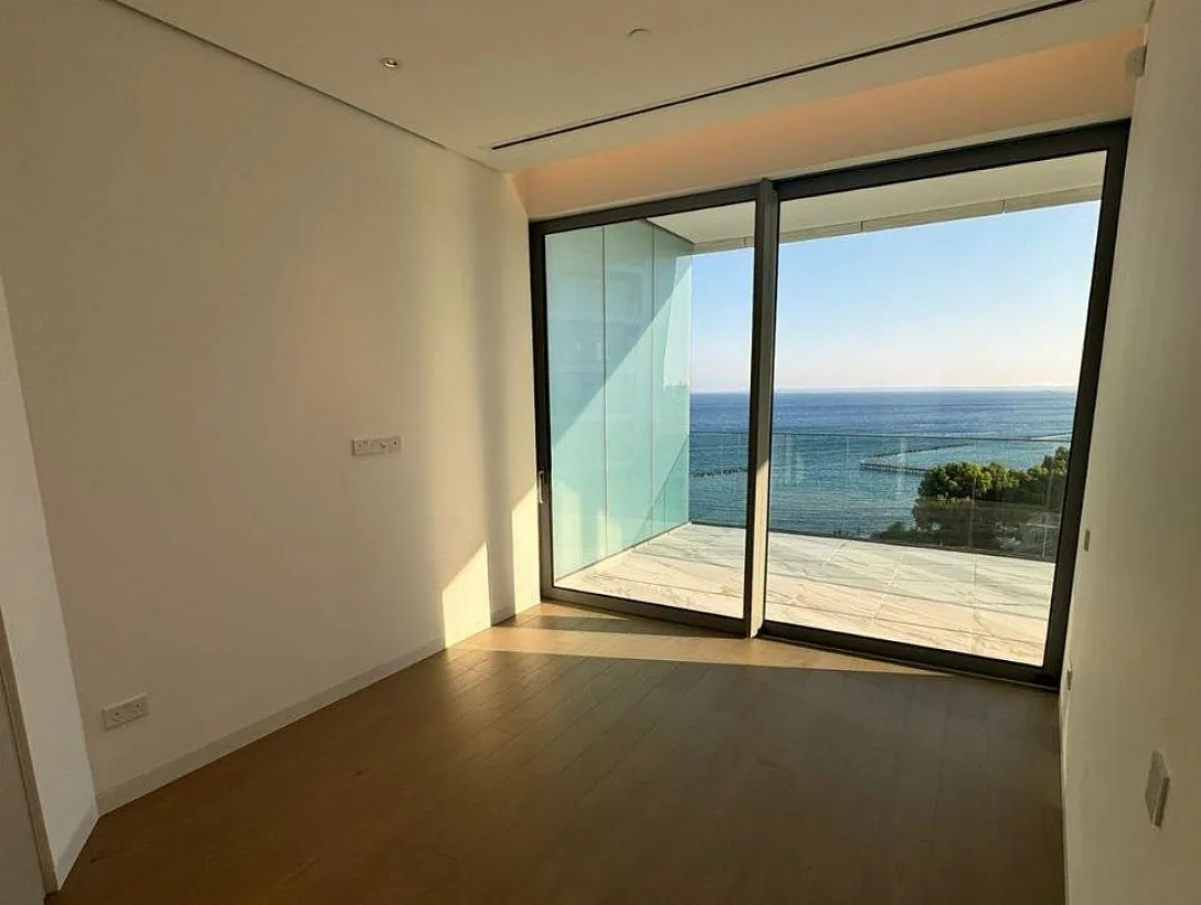 Apartment in Limassol - 12