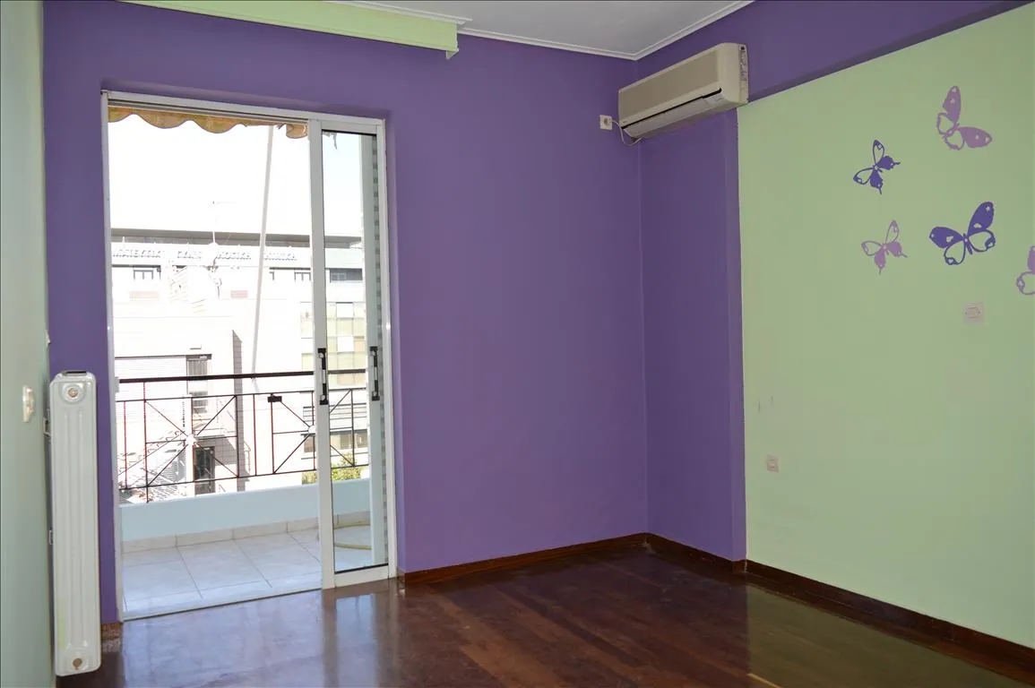 Apartment 120 m² in Athens - 4