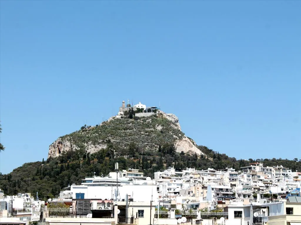 Apartment 190 m² in Athens