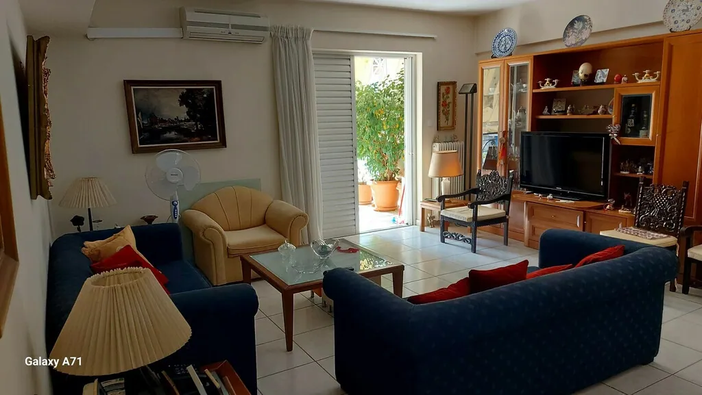 Apartment 215 m² in Athens - 4