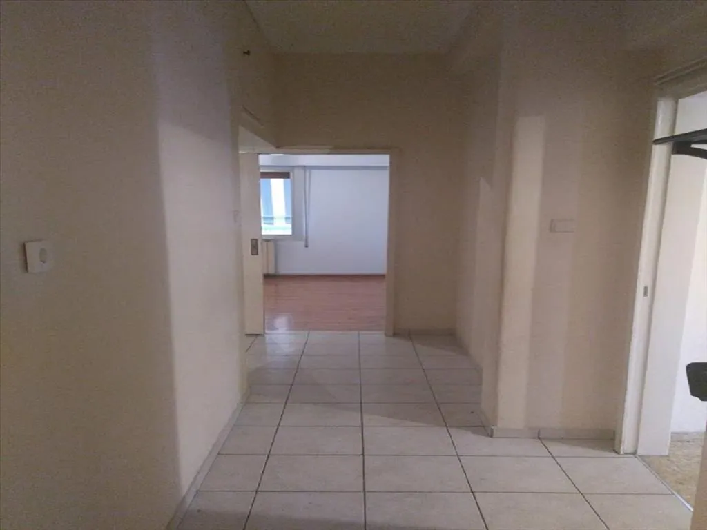 Apartment 92 m² in Athens - 3
